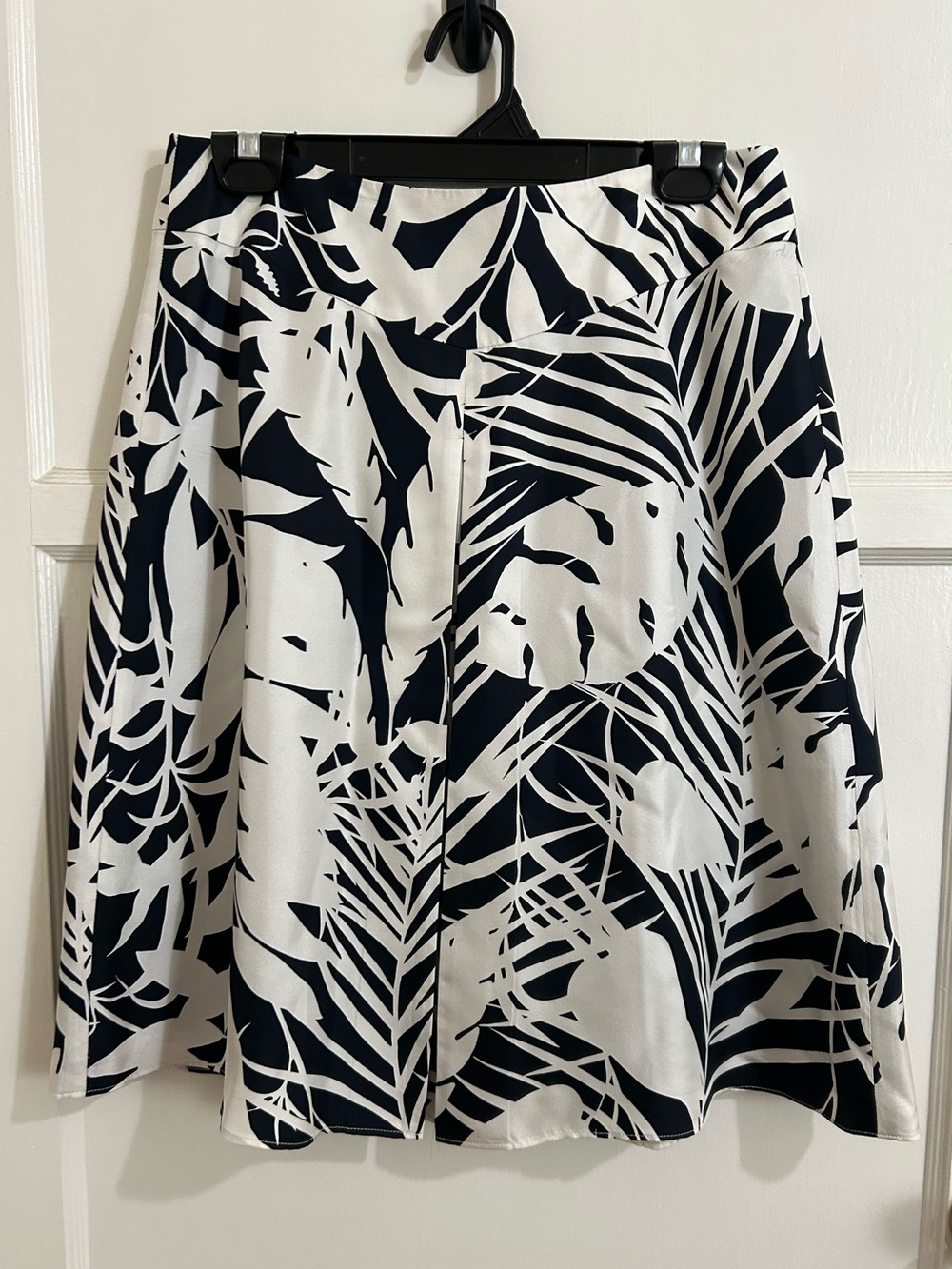 Ann Taylor Silk Plant Print Skirt 6